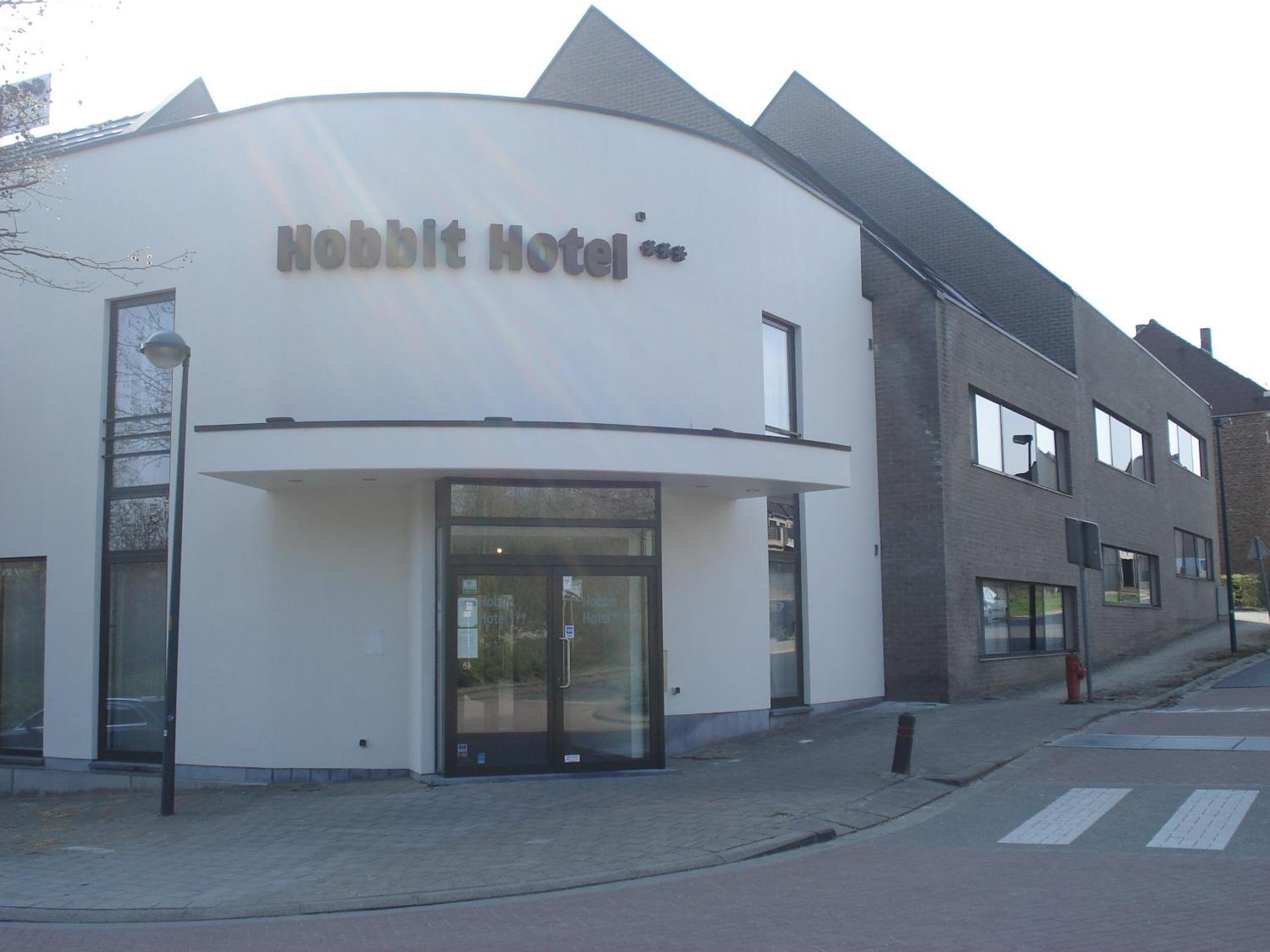 Hobbit Hotel Brussels Airport ซาเวนเตม ภายนอก รูปภาพ