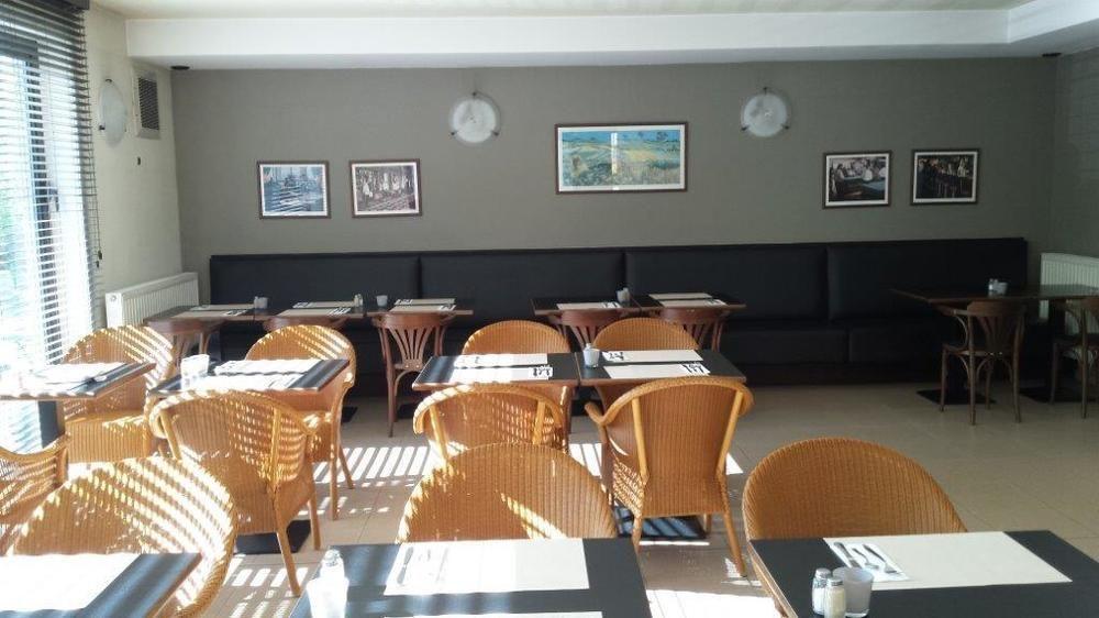 Hobbit Hotel Brussels Airport ซาเวนเตม ภายนอก รูปภาพ