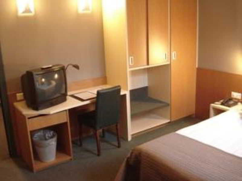 Hobbit Hotel Brussels Airport ซาเวนเตม ภายนอก รูปภาพ